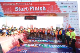 [Foto] Competencia de maratón en la isla de Ly Son
