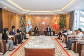  Debaten avance de lazos entre PetroVietnam y MOECO 