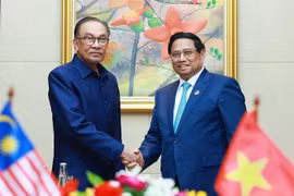 Malasia espera mejorar lazos con Vietnam en industrias emergentes