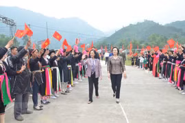 Participan dirigentes de Vietnam en festivales de unidad nacional