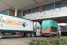 Vietnam y China discuten medidas para facilitar el comercio de productos agrícolas 