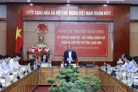 Premier vietnamita trabaja con las autoridades de provincia de Lang Son