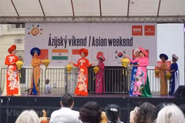 Participa Vietnam en Festival “Días del Fin de Semana de Asia” en Eslovaquia