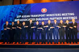 Aboga Vietnam por la pronta firma de un acuerdo aéreo ASEAN-UE