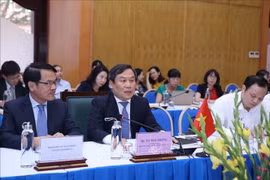 Vietnam y Corea del Sur discuten medidas de promover lazos económicos