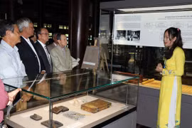Presentan la educación de Vietnam durante su última dinastía feudal 