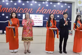 Inauguran proyecto estadounidense de aprendizaje interactivo en provincia vietnamita de An Giang