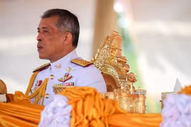 Más de 200 mil personas asistirán a la coronación del rey Rama X en Tailandia