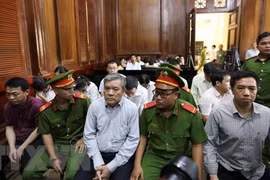 Abren en Vietnam juicio sobre caso del comercio de medicamentos de origen falso