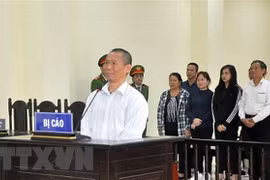 Condenan en Vietnam a acusado de propaganda antiestatal 