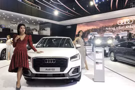 Muestran modelos de automóvil de primera categoría en Ciudad Ho Chi Minh