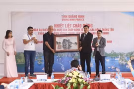 Autoridades de provincia vietnamita de Quang Ninh reciben a delegados a la 44 Reunión de OANA