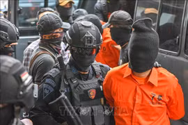 Arrestan en Indonesia a cinco presuntos terroristas 