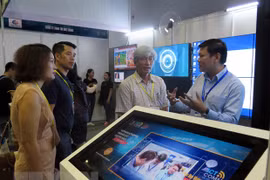 Inauguran en Vietnam exposición de tecnologías, servicios telegráficos, información y comunicaciones