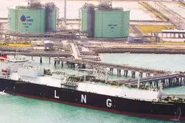 Construirá Tailandia su primera unidad de regasificación de almacenamiento flotante