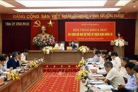 Provincia vietnamita de Vinh Phuc empeñada en respaldar a intelectuales 