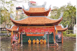 Artesanos vietnamitas preservan la arquitectura tradicional en la vida contemporánea