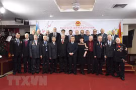 Continúan comunidades vietnamitas en el exterior fiestas por el Año Nuevo Lunar 