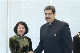 Vicepresidenta de Vietnam se reúne con dirigentes de Venezuela y Corea del Norte al margen de MNOAL