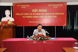Intensifican los lazos entre la comunidad vietnamita en Laos