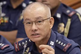 Renuncia jefe policial de Filipinas acusado de permitir reventa de drogas confiscadas