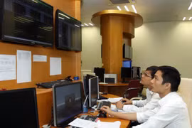 Moviliza Vietnam fondos millonarios tras licitación de bonos gubernamentales