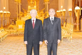 Máximo dirigente de Vietnam se reúne con rey de Camboya 