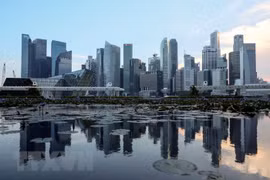 Disminuyen exportaciones de Singapur por quinto mes consecutivo