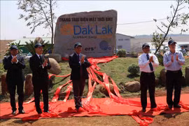 Inauguran en provincia central de Vietnam proyecto de energía solar 