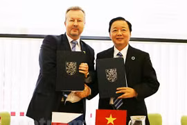 Vietnam y República Checa colaboran en protección del medio ambiente