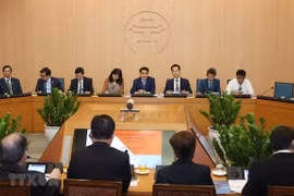 Exploran empresarios singapurenses oportunidades de cooperación en Hanoi