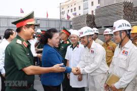 Continúa presidenta parlamentaria vietnamita visita a Laos