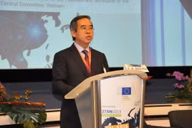 Vietnam patentiza apoyo a conexiones euroasiáticas