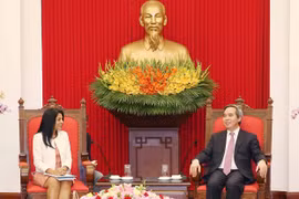 Desea Vietnam recibir apoyo del FMI para materializar objetivos económicos