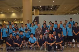 Llega selección de fútbol vietnamita a Indonesia