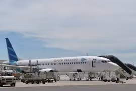 Predominan empresas extranjeras en mercado de mantenimiento de aviones en Indonesia