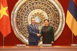 Estrechan Vietnam y Armenia cooperación en diferentes sectores