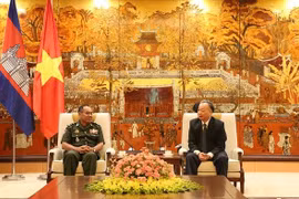 Fortalecen Hanoi y Phnom Penh sus relaciones amistosas