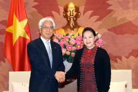 Presidenta de Asamblea Nacional de Vietnam aboga por mayores nexos con Japón