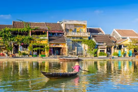 Ofrecen entradas gratuitas a turistas por aniversario de título mundial de Hoi An
