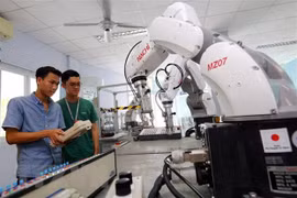 Valora la prensa de Singapur a Vietnam como ejemplo de transformación y desarrollo