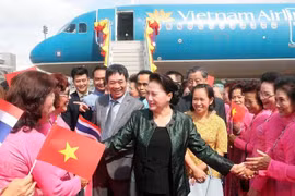 Presidenta del Parlamento vietnamita visita provincia tailandesa de Udon Thani 