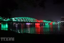 Asiste Luxemburgo a provincia vietnamita en mejora de iluminación urbana 