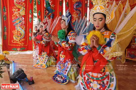 Teatro folclórico del sur en Mieu Ba