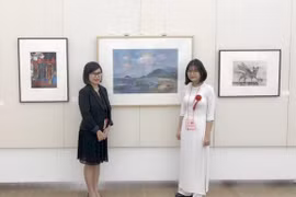 Exhiben obra de alumna vietnamita en Museo de Bellas Artes de Japón