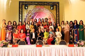 Anuncian en Alemania celebración del concurso “Damas de Ao Dai en Europa 2020”