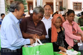 Vicepremier vietnamita visita etnias minoritarias en Binh Phuoc