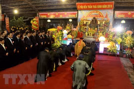 Celebran en Vietnam Festival del Templo Tran de Thai Binh