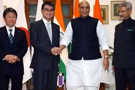Japón y la India se comprometen a colaborar con ASEAN por la paz y prosperidad