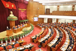 Analiza el Partido Comunista de Vietnam informe sobre proceso de transición hacia socialismo